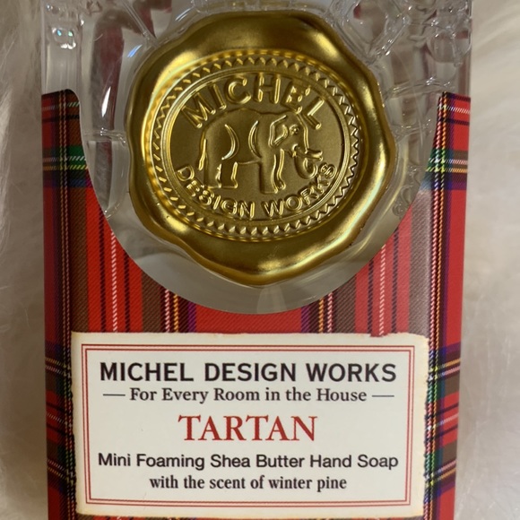 HOLIDAY SCENTS - Picture 3 of 8